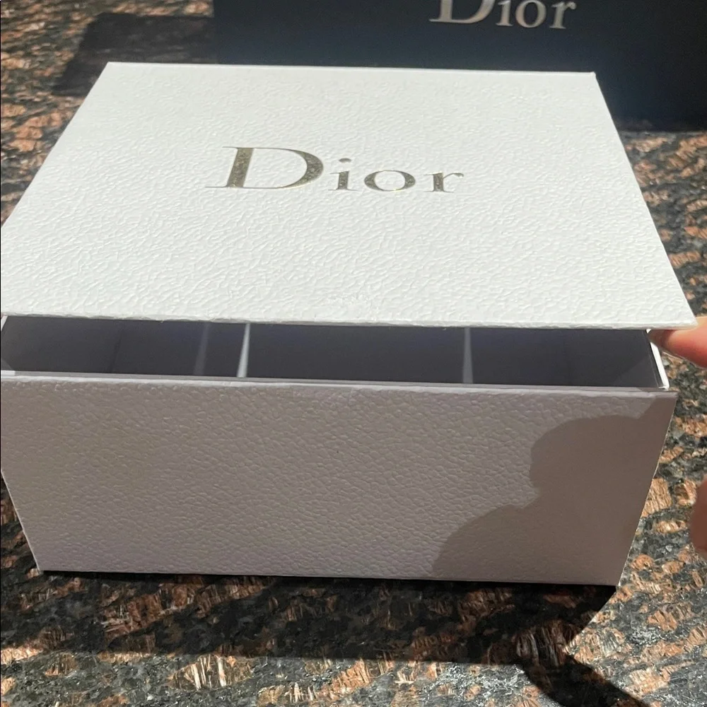 Dior Black Bag with White and Gold Box - Picture 3 of 4